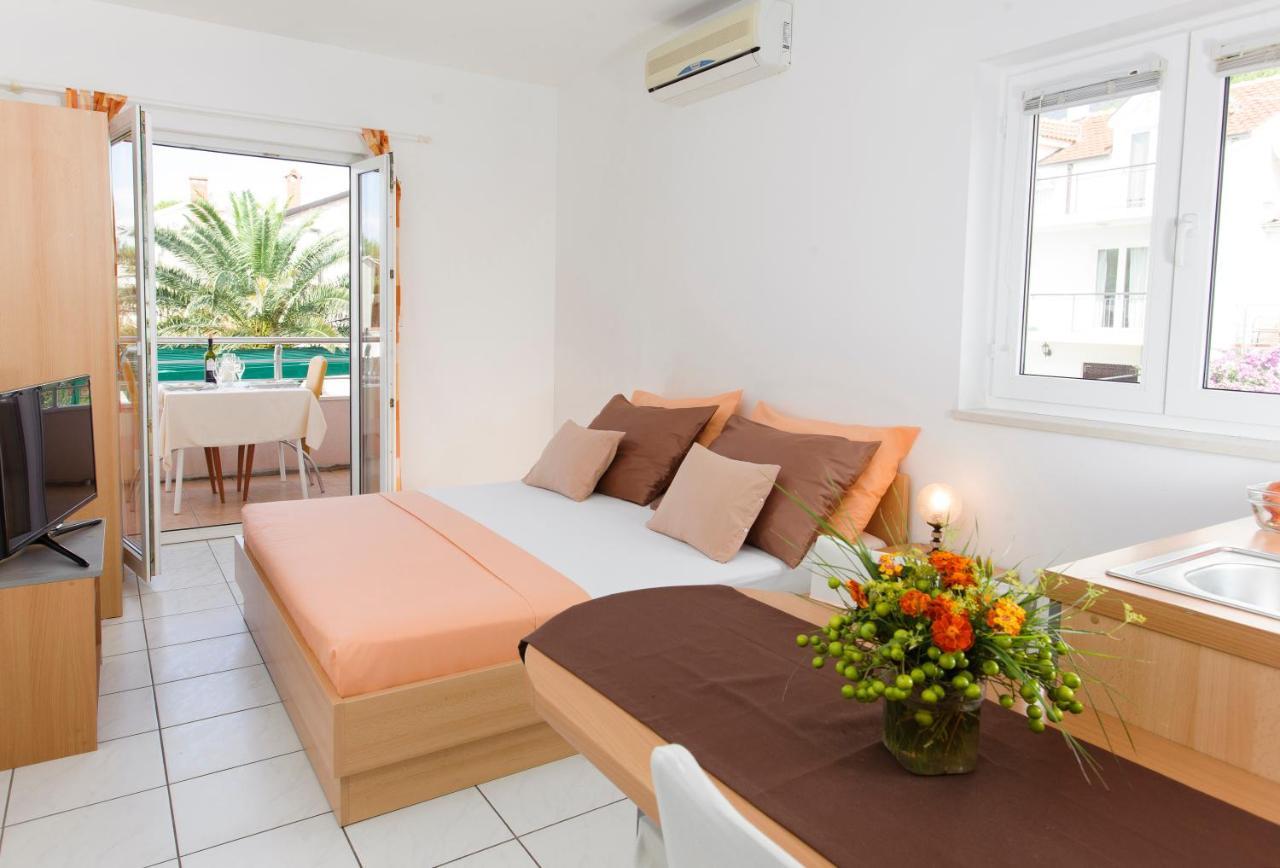 Pansion Mlikota Bed & Breakfast Promajna Dış mekan fotoğraf